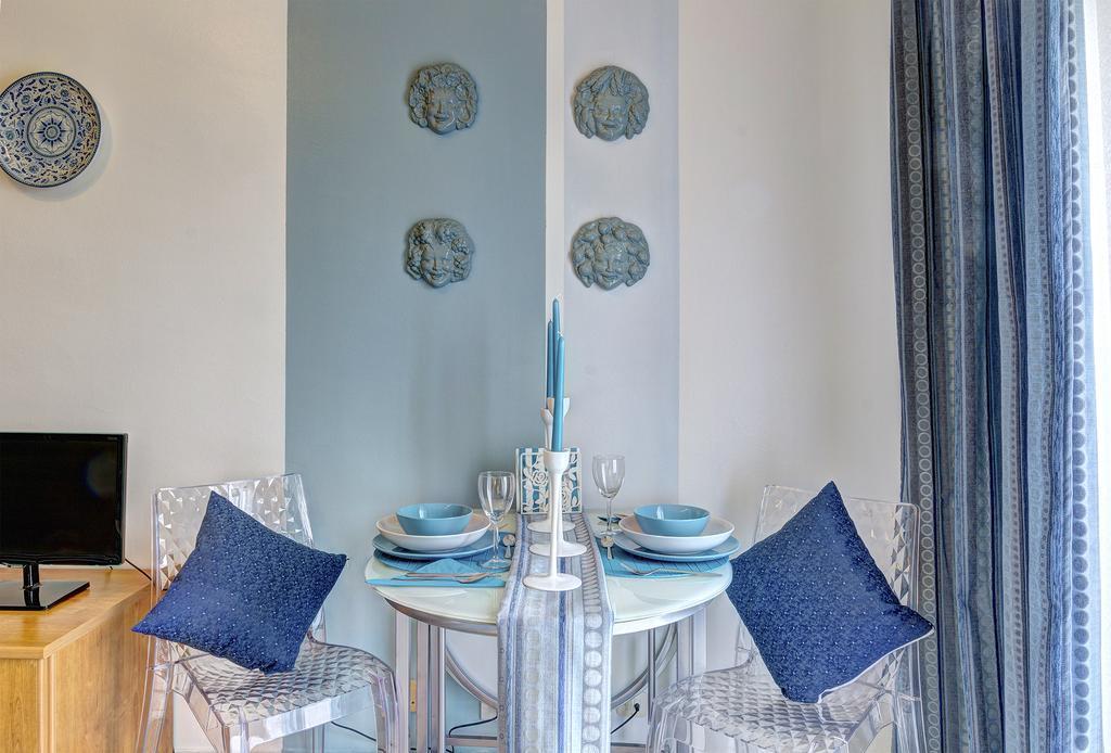 Suitehome Taormina Giardini Naxos Room photo