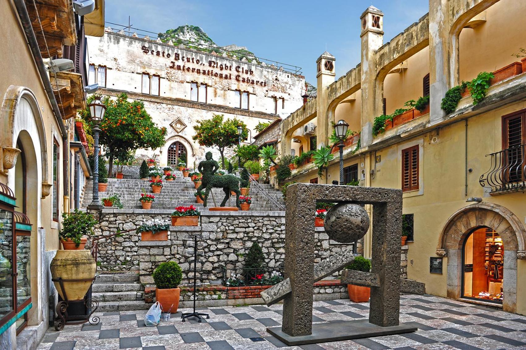 Suitehome Taormina Giardini Naxos Exterior photo