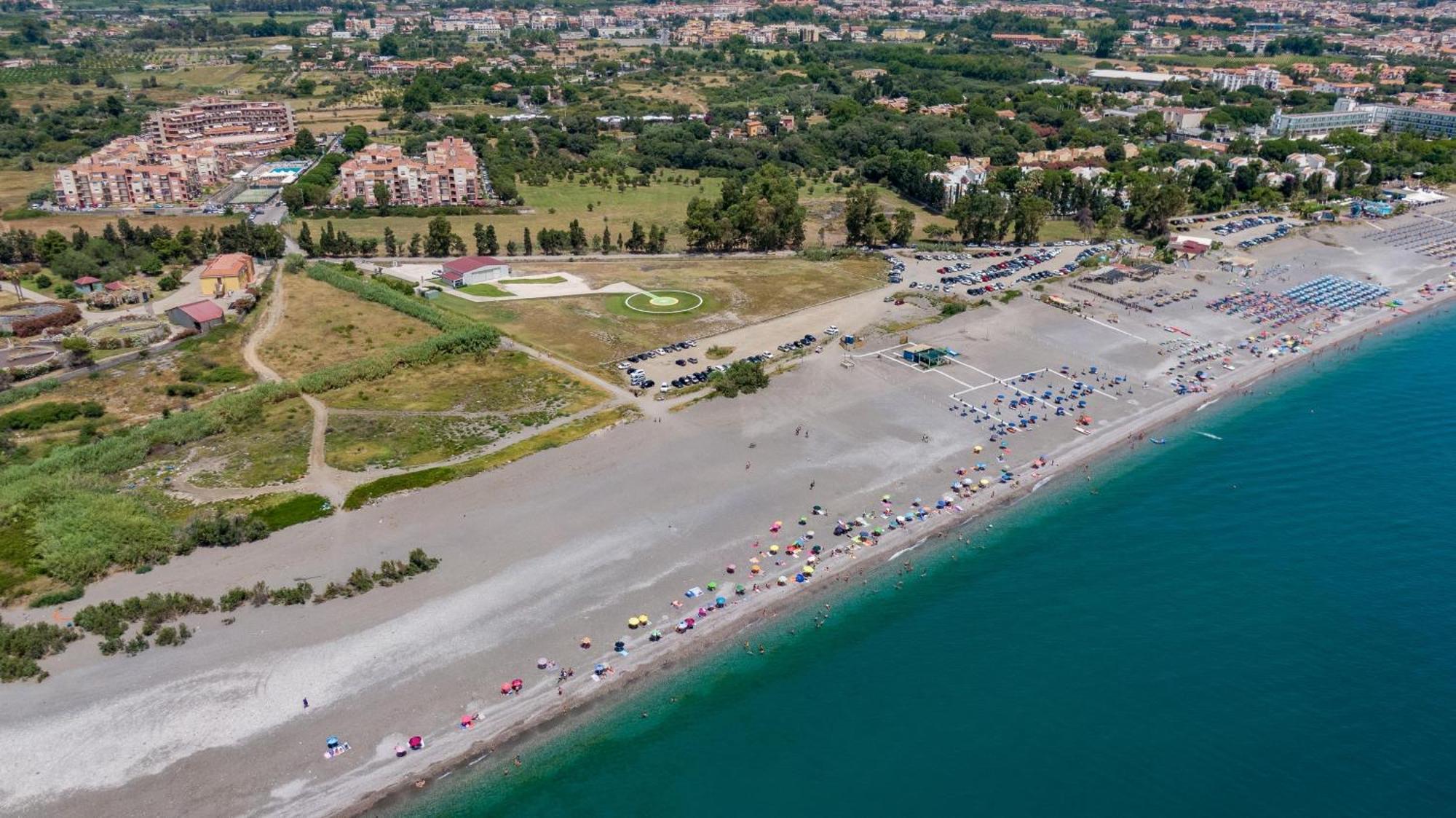Suitehome Taormina Giardini Naxos Exterior photo