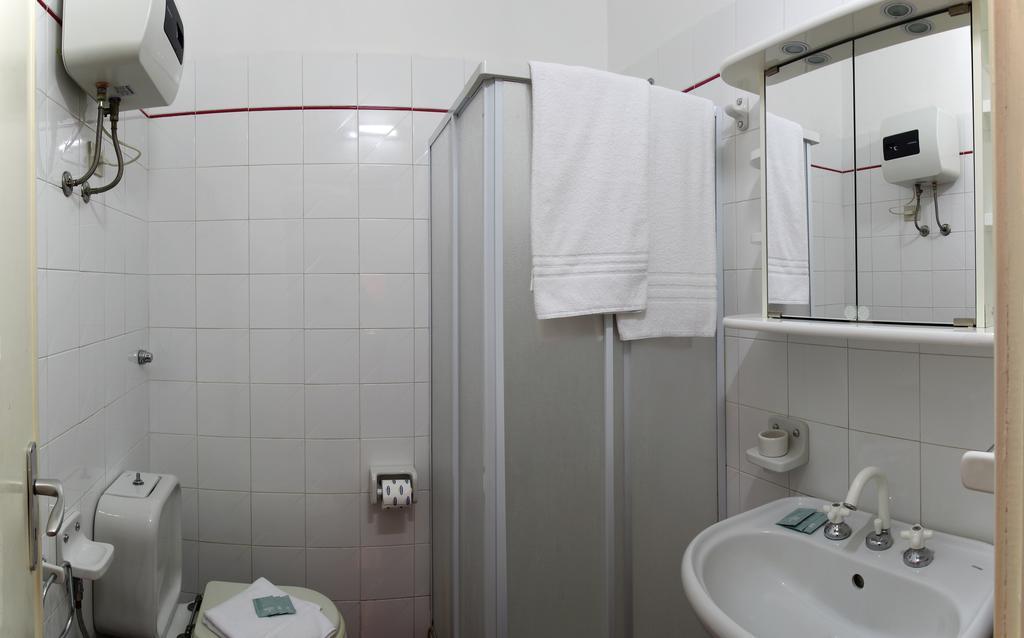 Suitehome Taormina Giardini Naxos Room photo